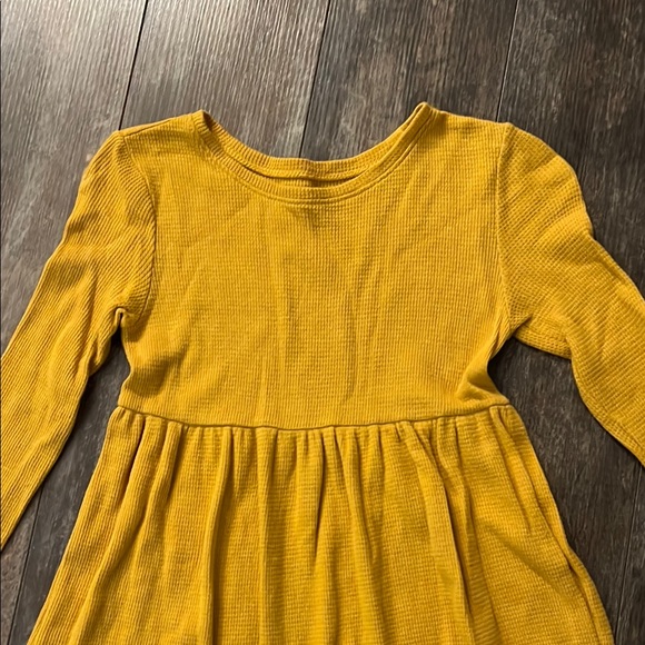 Old Navy Yellow Knee-Length Casual Sundress - Picture 2 of 6